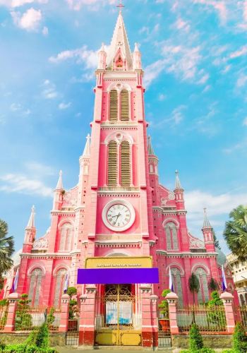 2D1N • Ho Chi Minh, Ha Tuan Happy Tour includes private car transfers and comes with 24-hour online concierge service.