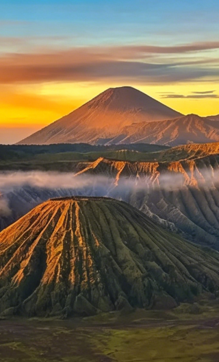 2D1N • Sewu Waterfall hike + Mount Bromo sunrise         