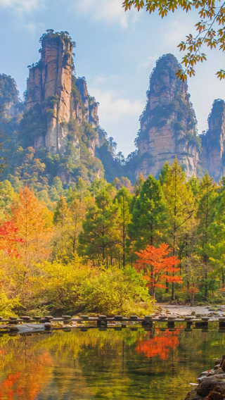 5D4N • Zhangjiajie + Fenghuang + Avatar Mountains + Glass Bridge + Phoenix Ancient Town: Local guide & English service