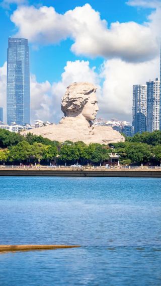 4天3晚 • 長韶＋橘子洲景區＋湖南省博物館＋嶽麓書院「1-6人拼小團｜玩轉星城長沙  打卡長沙網紅景點」