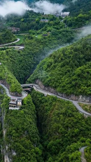 5D4N • Enshi City + Enshi Grand Canyon Scenic Area + Hefeng Pingshan Tourist Area