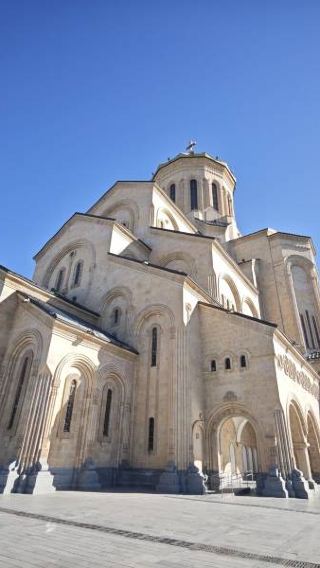 8D7N • Two-nations time exploration tour: Georgia + Armenia: Tbilisi, Mtskheta, Kazbegi, Signagi, Yerevan