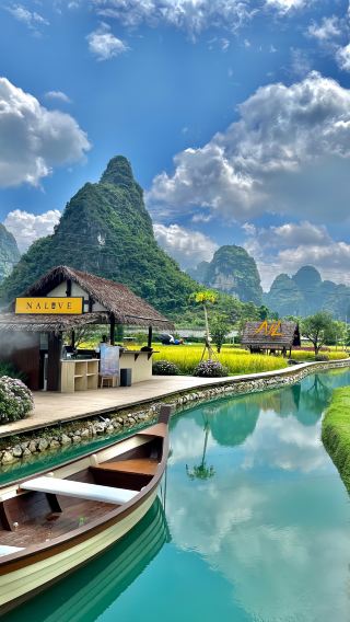 5D4N • Chongzuo family tour: gratuities included, Detian Waterfall & Tongling Grand Canyon: White-headed langur watching, Dongna Yuwan boat cruise & complimentary Qingxiu Mountain tickets