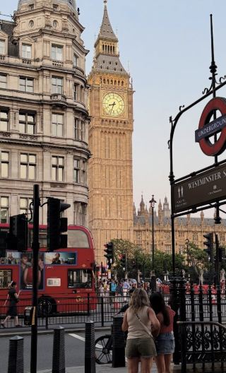 9D8N • England & Scotland · Classic ring tour · From London to Edinburgh