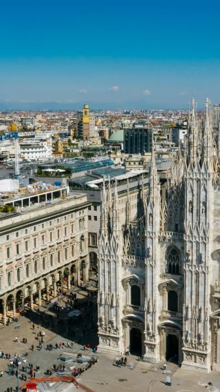 7D6N • Italy & Southern France Loop, Local 4-Diamond Hotel, Paris Departure and Arrival.