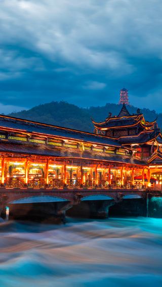 5D4N • Chongqing + Chengdu + Dujiangyan + Mount Qingcheng + Sanxingdui Museum
