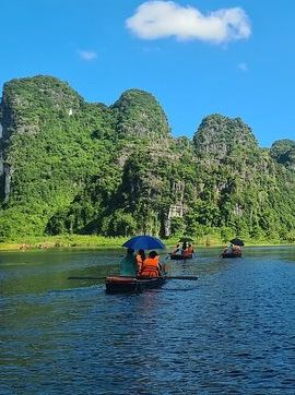 2D1N • From Hanoi to Bai Tu Long Bay and Ninh Binh with 2 Days Tour
