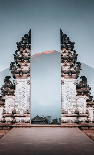 9D8N • Ubud Hidden Gems + Kecak Fire Dance + West Nusa Penida + Ayung River Rafting