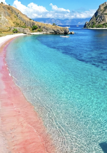 4D3N • Batu Mirror Cave + Blue Cave + Komodo Island + Pink Beach + Kalong Sunset