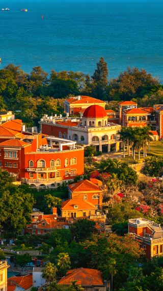 3D2N • Click ask & customize for adjustable itinerary - explore Xiamen, wander Gulangyu, visit Nanjing Tulou and discover Zhangzhou Ancient City