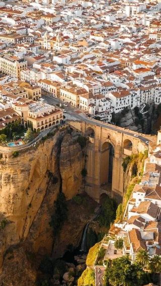 5D4N • Spain + Portugal