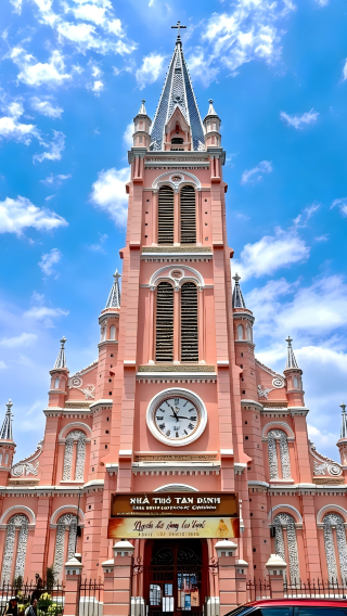8D7N • 8 days 7 nights exploring the charms of Saigon, Mui Ne & Da Lat