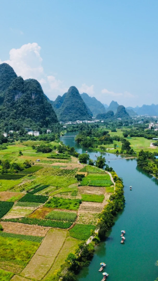 2D1N • Guilin-Yangshuo Muslim tour: Elephant Trunk Hill - Xingping Ancient Town - Xianggong Mountain - Yulong River Bamboo Rafting