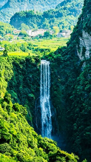 3D2N • Southwest Guangxi border panorama: Qingxiu Mountain in Nanning + China-Vietnam Detian Transnational Waterfall + Mingshi Ink-wash Pastoral + Tongling Grand Canyon Waterfall