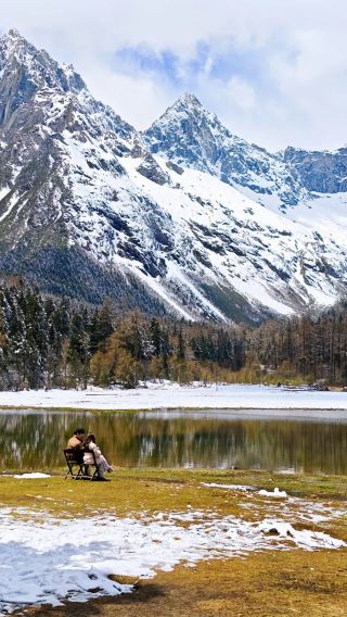 8D7N • Adjustable itinerary - private car throughout - guaranteed Jiuzhaigou entry - classic Sichuan alpine combo: Jiuzhaigou, Huanglong, Siguniang, Bipenggou & Dagu Glacier