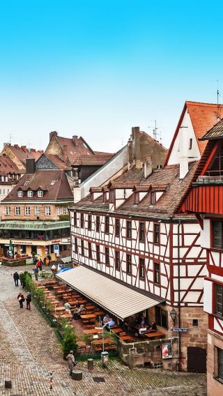9D8N • Tour of the Heart of Germany