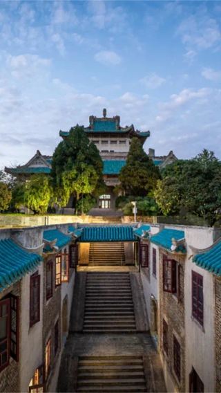 4D3N • Wuhan + Yellow Crane Tower + The Three Gorges of the Yangtze River + The Three Gorges Dam Tourism Area