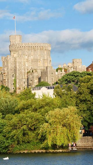 6D5N • United Kingdom
