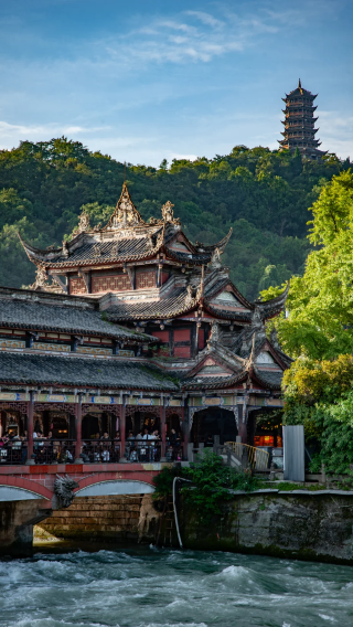 8D7N • Chengdu + Jiuzhaigou + Dagu Glacier + Dujiangyan + Jiawuhai Conservation and Research Park of Giant Panda