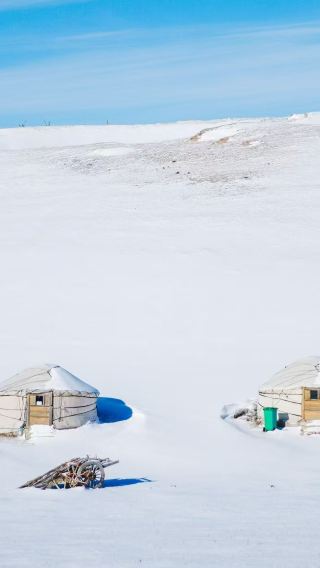 5天4晚 • 冬季預售 雪鄉熱賣 指定3晚五鑽1晚溫泉飯店 越野穿越 多倫湖冬捕 不限次滑雪圈 馬拉爬犁 篝火煙火秀 馴鹿部落 雪域長城金山嶺