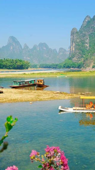 21D20N • Northern and southern China end Hong Kong