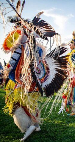7D6N • Grand Teton, Yellowstone, Devils Tower and Mount Rushmore 7-day Tour