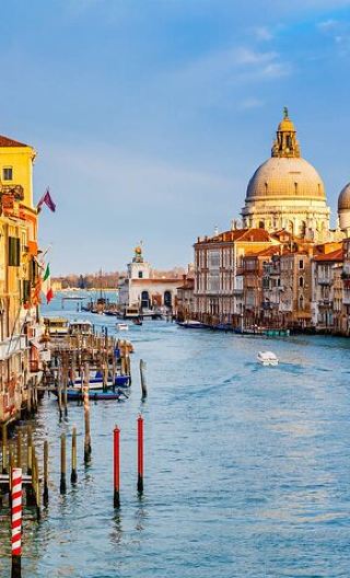7D6N • 7 Day Italy, France, Switzerland, Monaco Tour from Paris