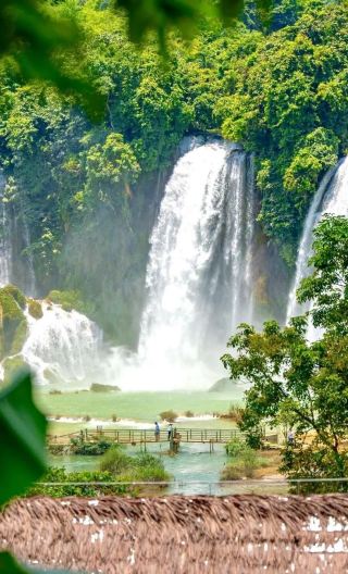 9D8N • Guangxi, Nanning + Tongling Grand Canyon + Detian Waterfall + Beihai + Guilin + Li River + Yangshuo + Longji Rice Terraces