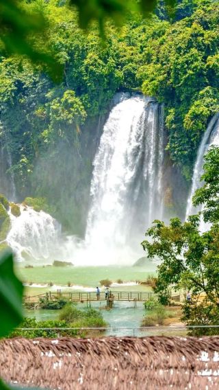 9D8N • Guangxi, Nanning + Tongling Grand Canyon + Detian Waterfall + Beihai + Guilin + Li River + Yangshuo + Longji Rice Terraces