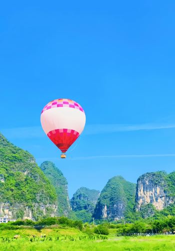 2D1N • Summer Travel Exclusive - Complimentary Photo with a Fisherman, Sea of Clouds at Xianggong Mountain & Coffee at Yunjian Courtyard, and Bamboo Rafting on the Yulong River
