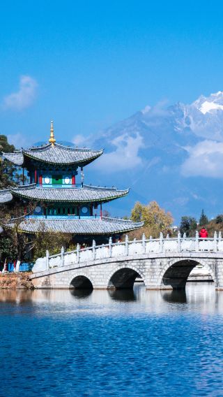 6天5晚 • 「滇西王牌」昆明＋大理＋麗江＋香格里拉｜暢遊石林｜洱海｜贈雲南過橋米線｜洱海騎行旅拍