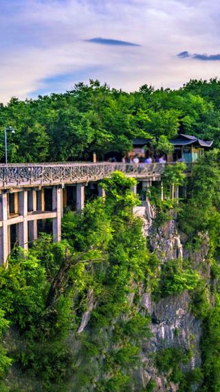 6D5N • Shaoshan Scenic Area, Historic Yuelu Academy, Orange Island Riverside View, Hunan Museum, Private Guide & 4-Star Accommodation