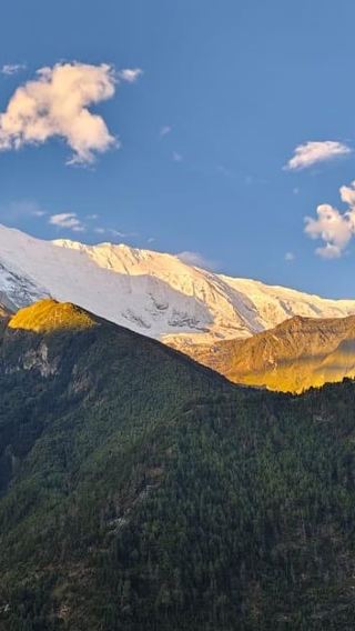 9D8N • Short Annapurna Circuit Trek 09 Days .