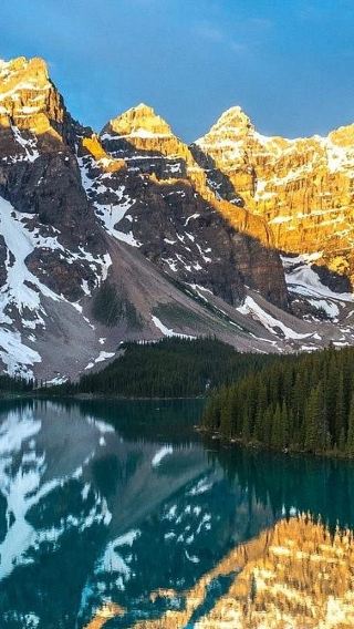 5D4N • Calgary to Vancouver 5-Day Tour: Columbia Icefield, Banff, Lake Louise, Moraine Lake & Victoria