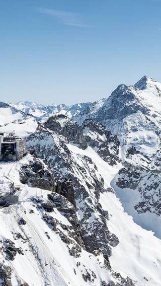 7D6N • From Frankfurt: 7-Day Eastern Europe and Switzerland Tour