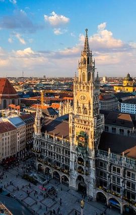 7D6N • 7 Day 6 Country Central Europe Group Tour from Frankfurt