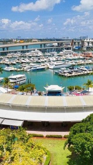 4D3N • Small Group of No More Than 14 Guests: Miami + Key West + Everglades National Park+Heatwave Beach Exploration 