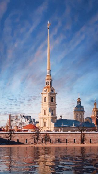 8D7N • Russia Murmansk + St. Petersburg + Moscow 8 Day 7 Night Private Tour