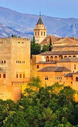 7D6N • 7 Days Spain and Portugal Tour from Barcelona