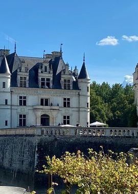 3D2N • 3-day Private 6 Loire Castles, Mont Saint-Michel, Honfleur, Rouen