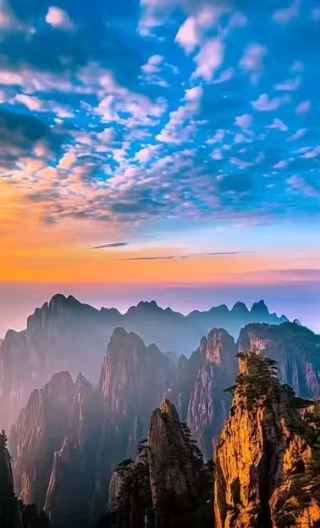8D7N • Imperial Beijing & Huangshan Highlights: Shanghai & Hongcun Private Journey