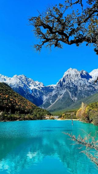 5D4N • Muslim-friendly: Kunming + Dali + Lijiang – Weishan Mosque Complex + Mosques in Dali & Lijiang Ancient Towns + Shuncheng Mosque + Halal Food Street + Yulong Snow Mountain + tie-dye handicraft