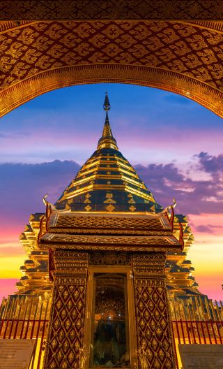 4D3N • Bangkok - Admire the golden splendor of Bangkok's palaces, savor bustling street flavors, and experience the city's timeless charm on a 4-day, 3-night journey