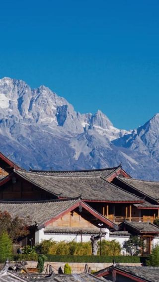 8天7晚 • 雲南昆明＋大理＋麗江＋香格里拉 8 天 7 夜精緻小團