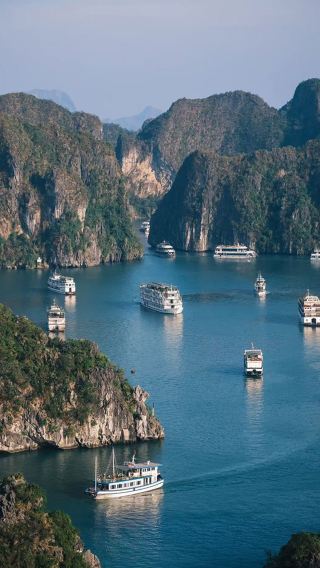 2D1N • Halong Bay Happy Tour - Surprise Cave - Paradise Island - Hang Luon - Private Car Transfer - Full-Day Butler Online