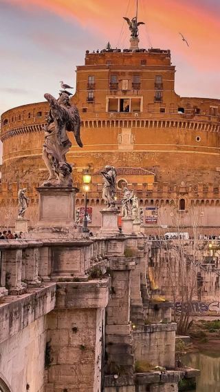 2D1N • See the best of ancient and papal Rome with your own private car and driver