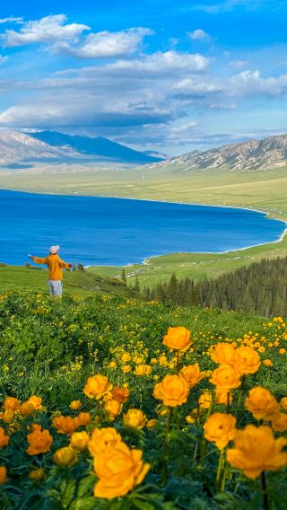 12D11N • Xinjiang Northern Xinjiang + Xinjiang Kanas National Geopark + Hemu Scenic Area + Sayram Lake + Nalati Scenic Area + Kuerdening