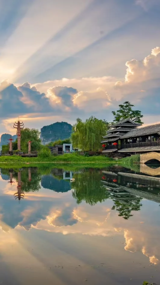 6D5N • Include all tips + China's Most Beautiful Scenic Route: Guilin Li River 4-star Cruise + Longji Rice Terraces include round-trip cable car + Yangshuo
