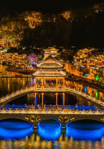 5D4N • Zhangjiajie National Forest Park + Zhangjiajie Grand Canyon + Baofeng Lake + Tianmen Mountain National Forest Park + Fenghuang Ancient Town