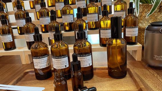 Parfümeur-Erlebnis - Parfüm-DIY-Kurs ThaiScent Aroma Space